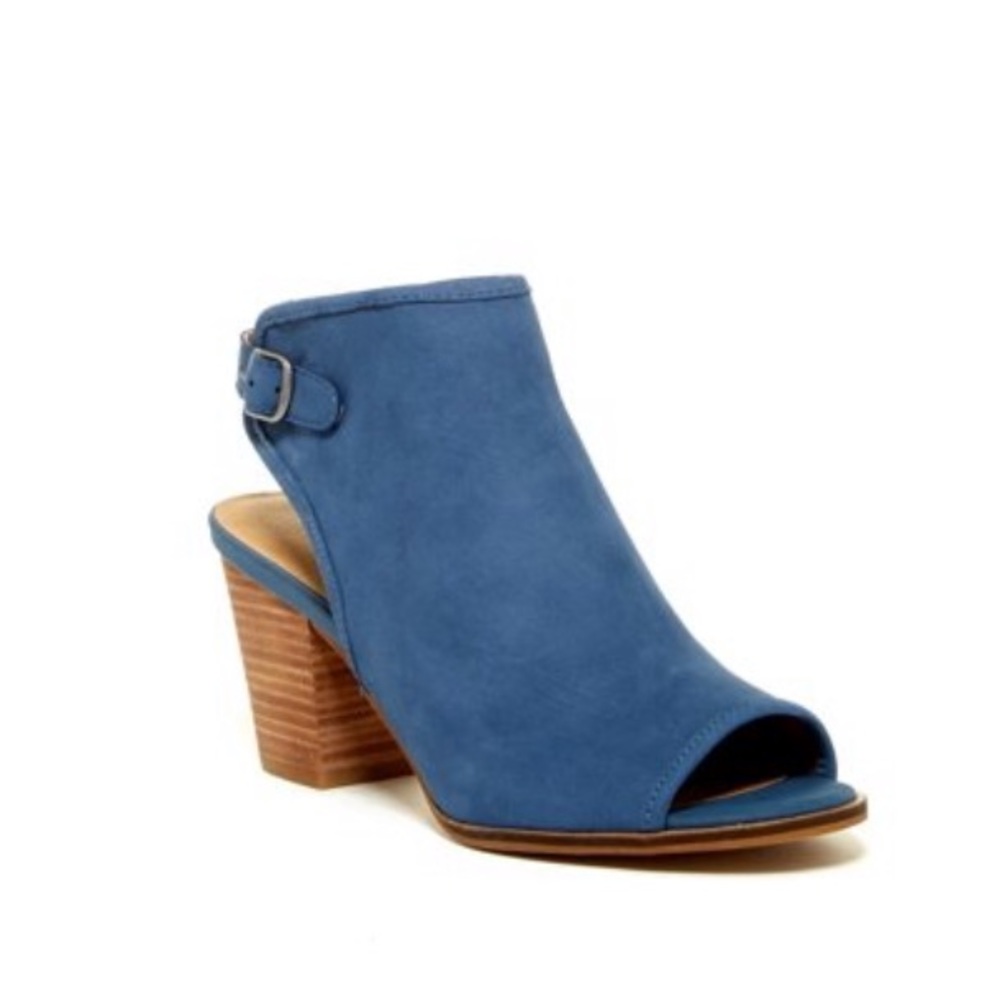 Lucky LK-Hankle ankle booties size 8.5 stone blue